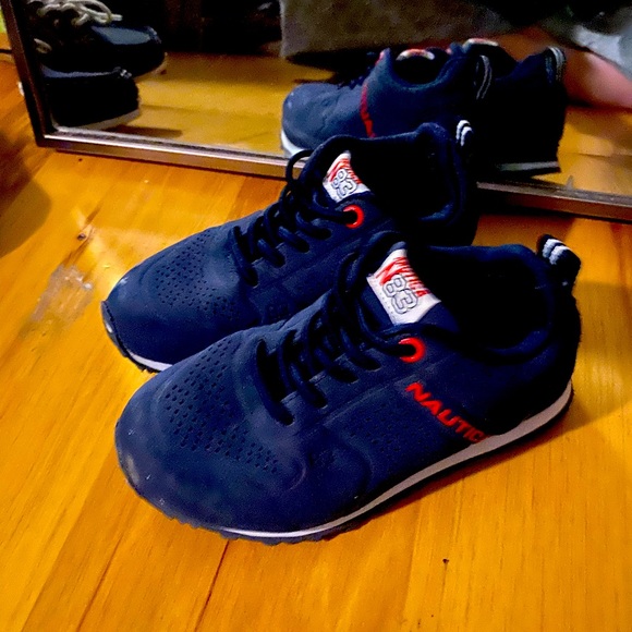 Blue nautica tiny shoes - Picture 1 of 3